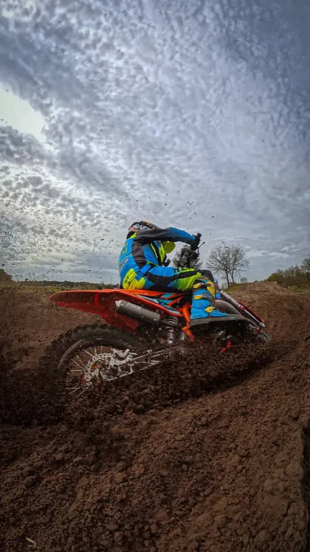Henry Wilcox roosting out of a corner under a dramatic sky
